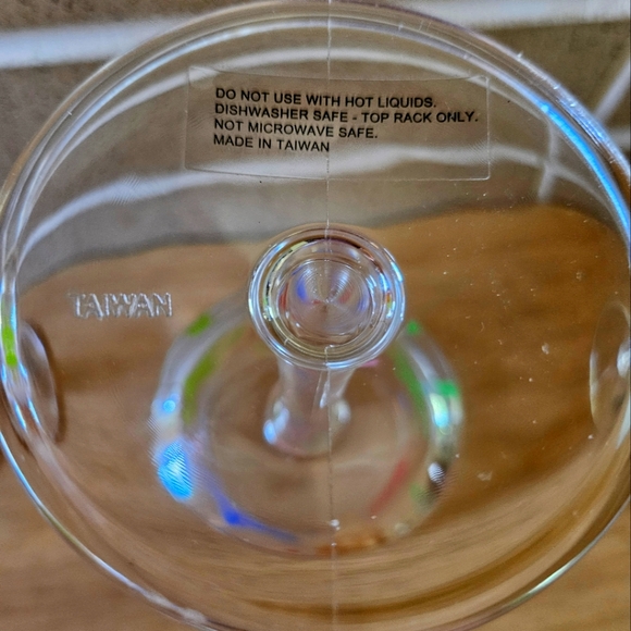 ❄️ Snowflake Glasses | Set of 3 | Plastic | Wine | Drinkware | Holiday | Winter - Picture 4 of 5